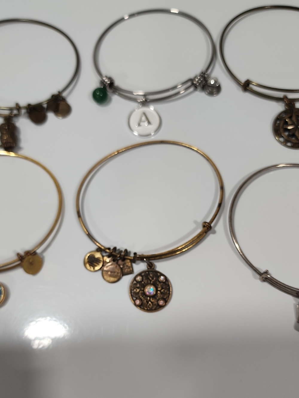 9 Alex & Ani Bracelets, 1 Love This Life Bracelet. - Picture 4 of 16